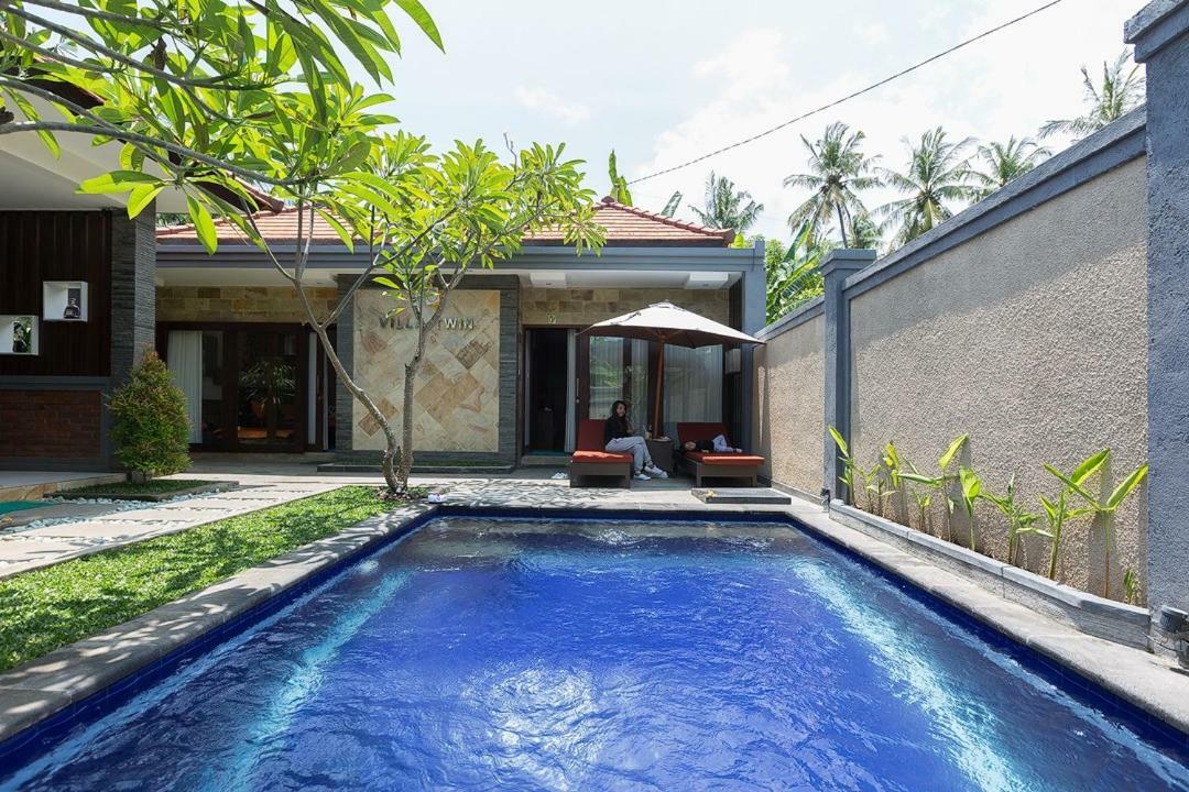 Villa Twin Lovina Dış mekan fotoğraf